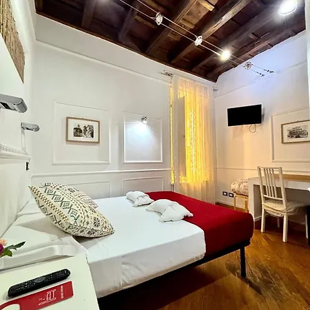 多莫斯伊司特酒店 招待所 3*