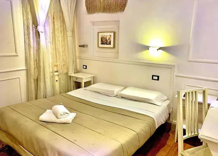 Domus Ester Konukevi Roma