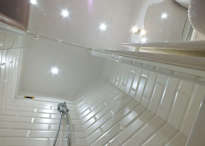 Guest house Domus Ester 3*