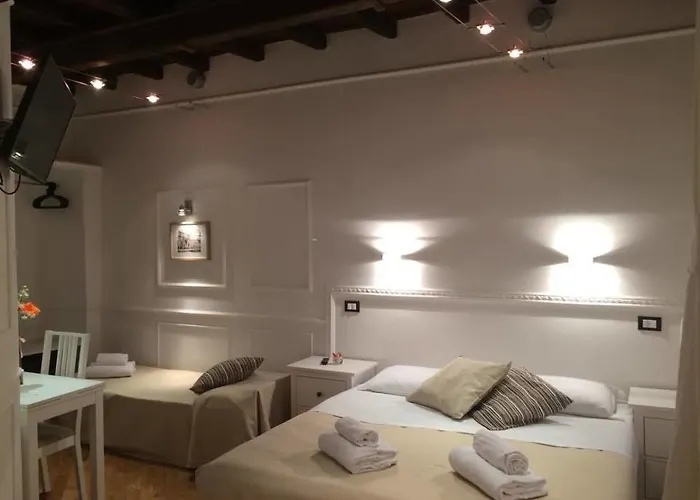 Domus Ester Guest house